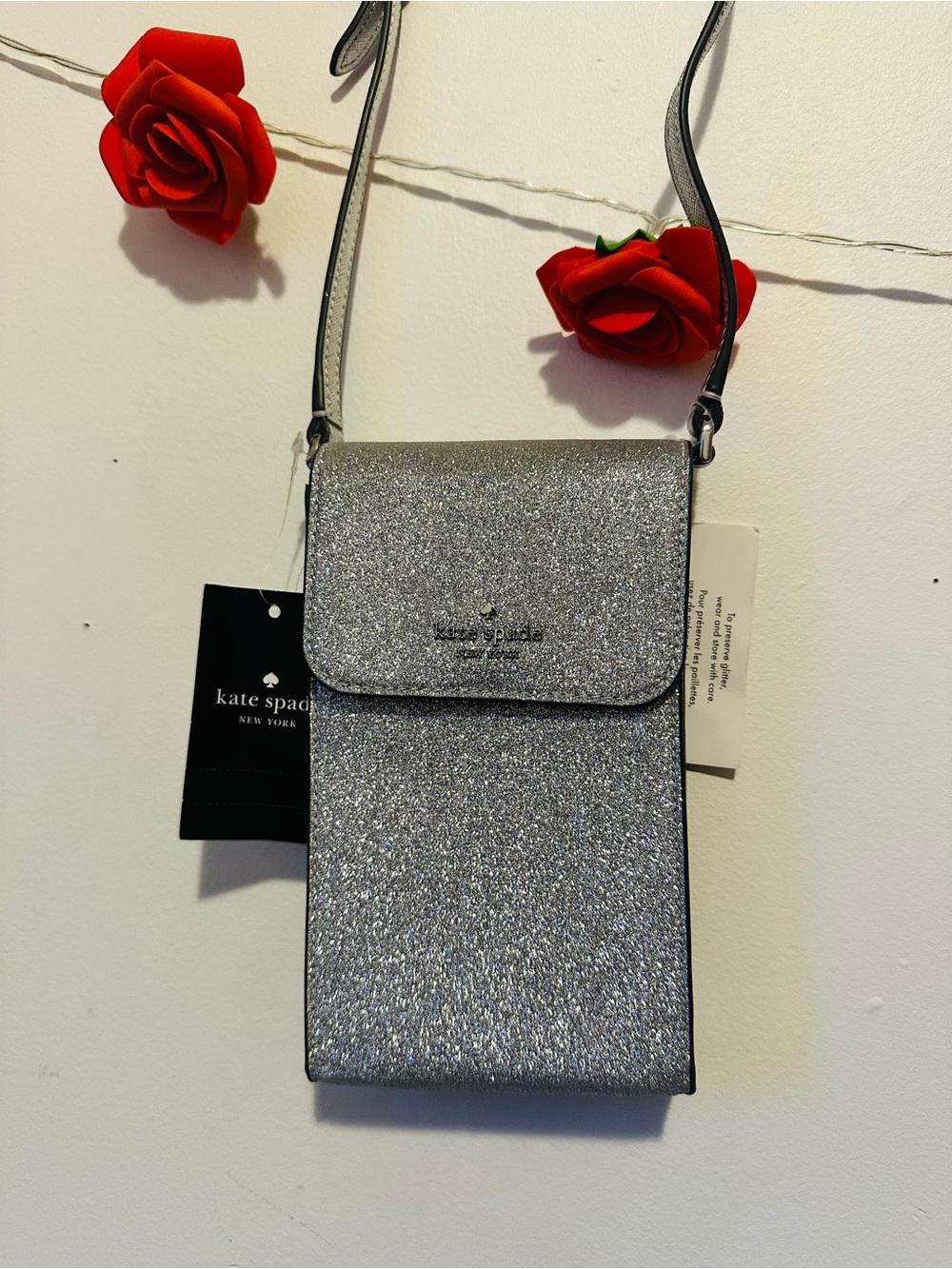 NWT Kate Spade ♠️ Silver Glitter Crossbody Phone Bag - Picture 7 of 7
